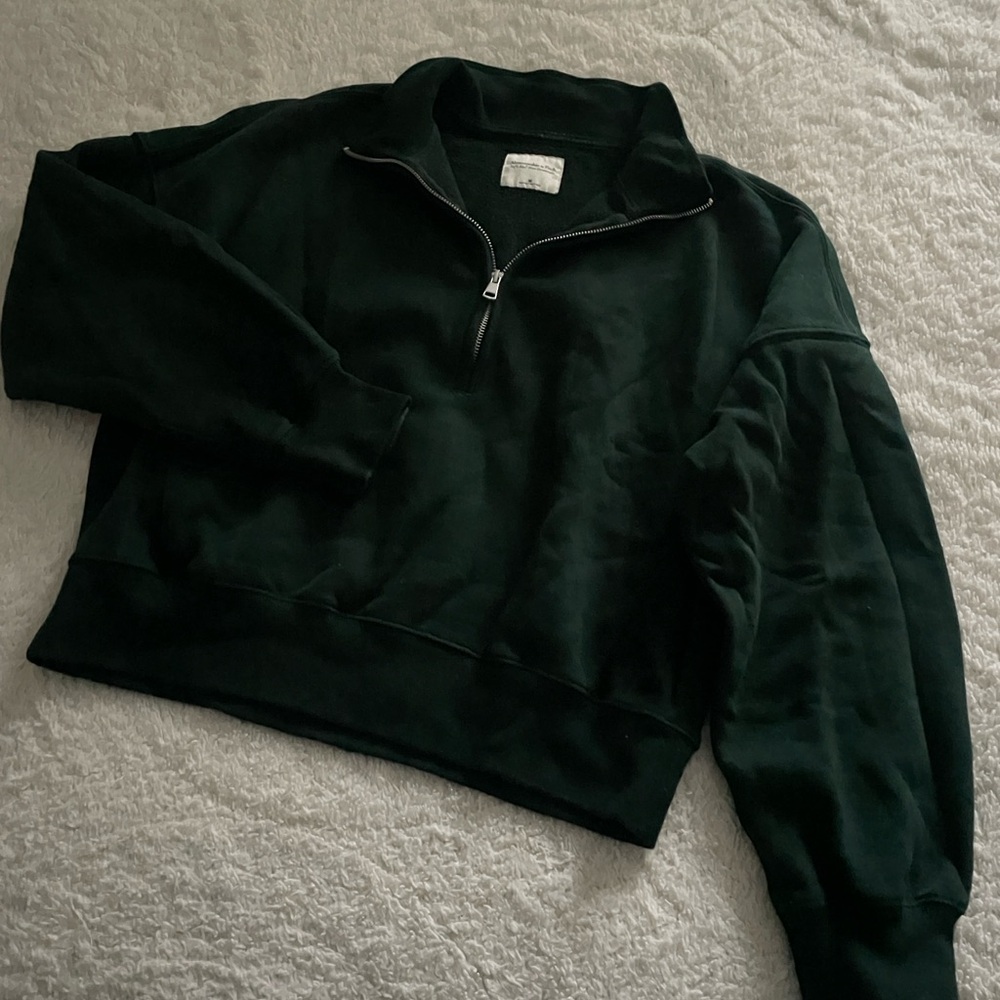 ❌SOLD❌ Abercrombie & Fitch Dark Green Half-Zip Sweatshirt